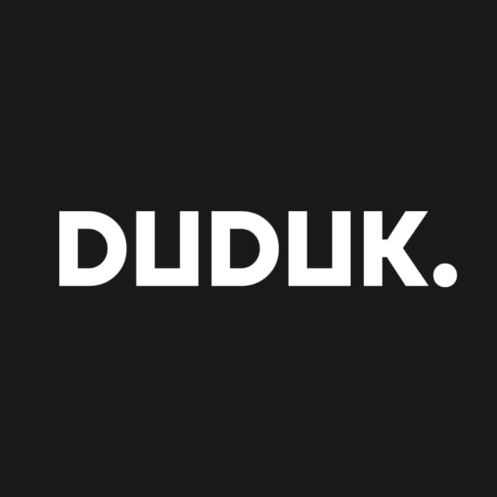 duduk.