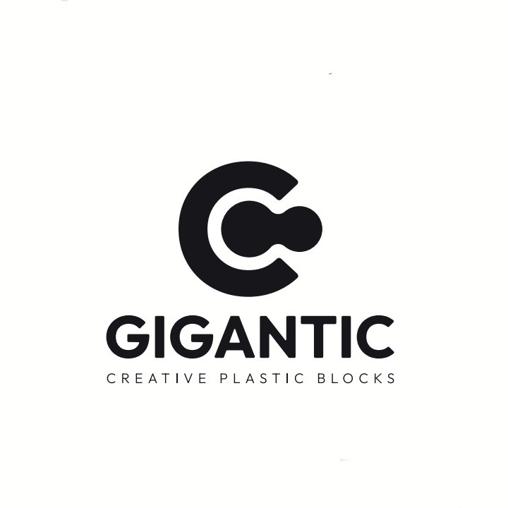 gigantic creative plastic blocks