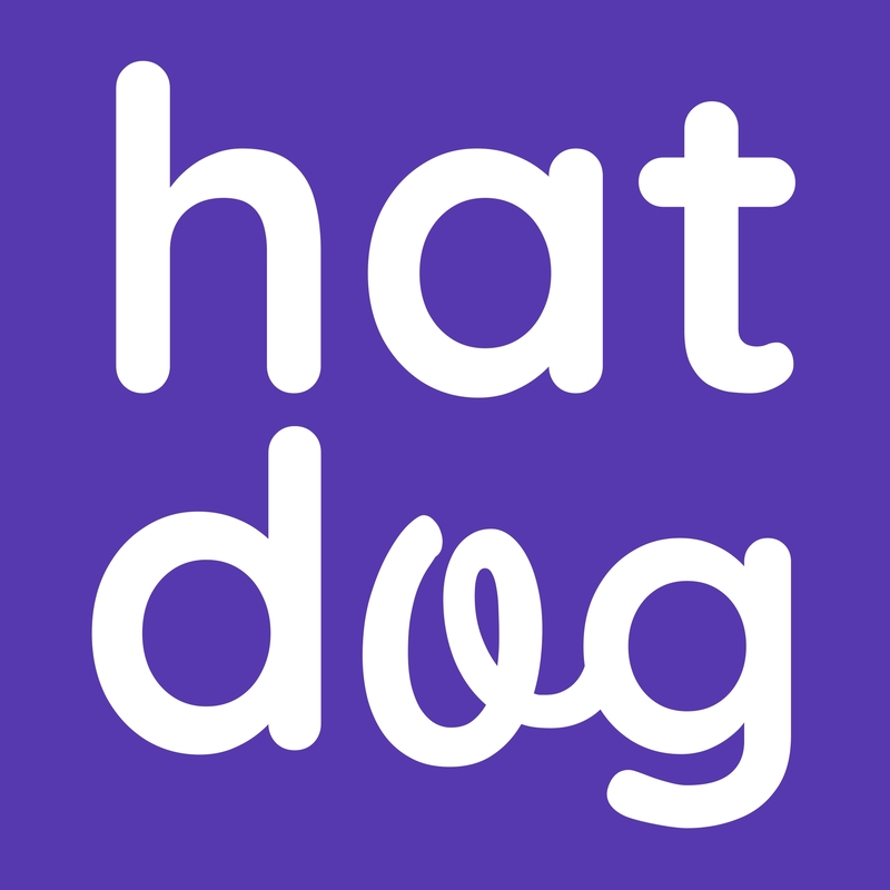 hat dog