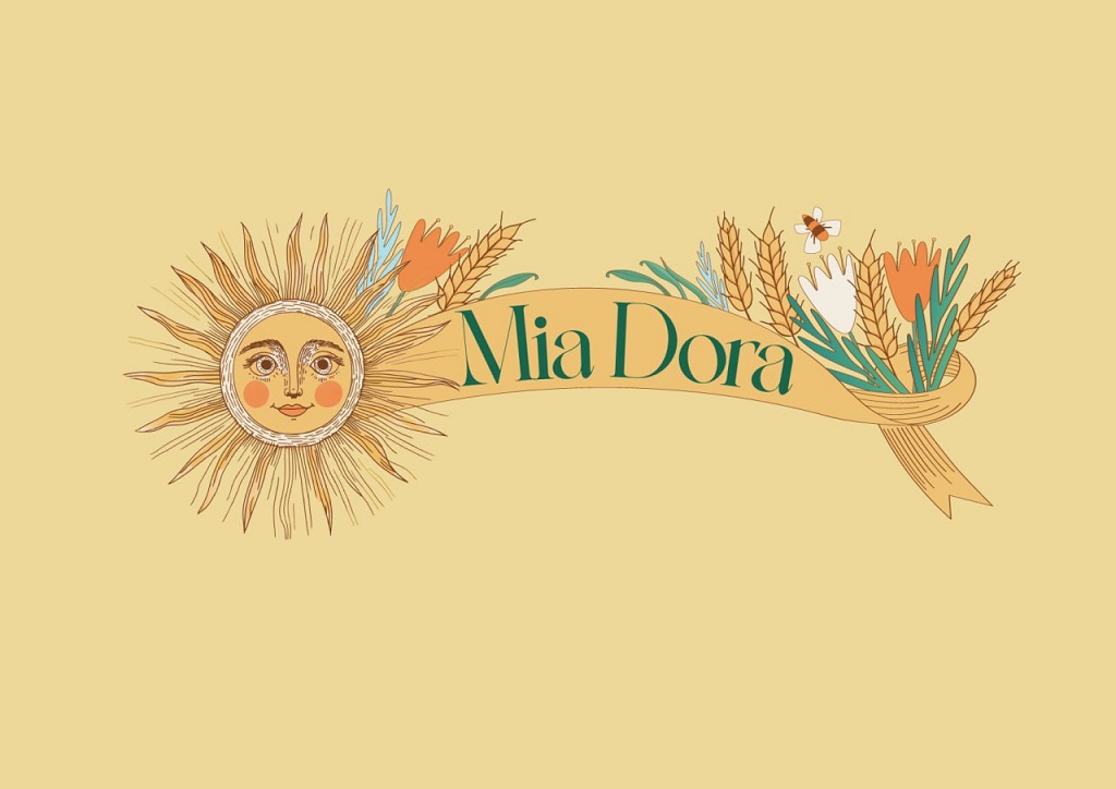 mia dora